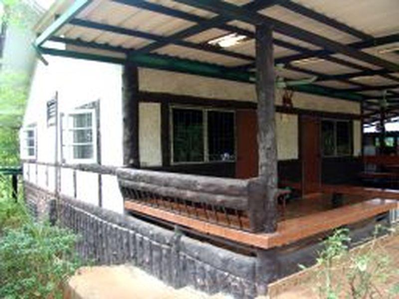 Sam'S Jungle Guesthouse Ban Huai Maenam Noi Exterior foto