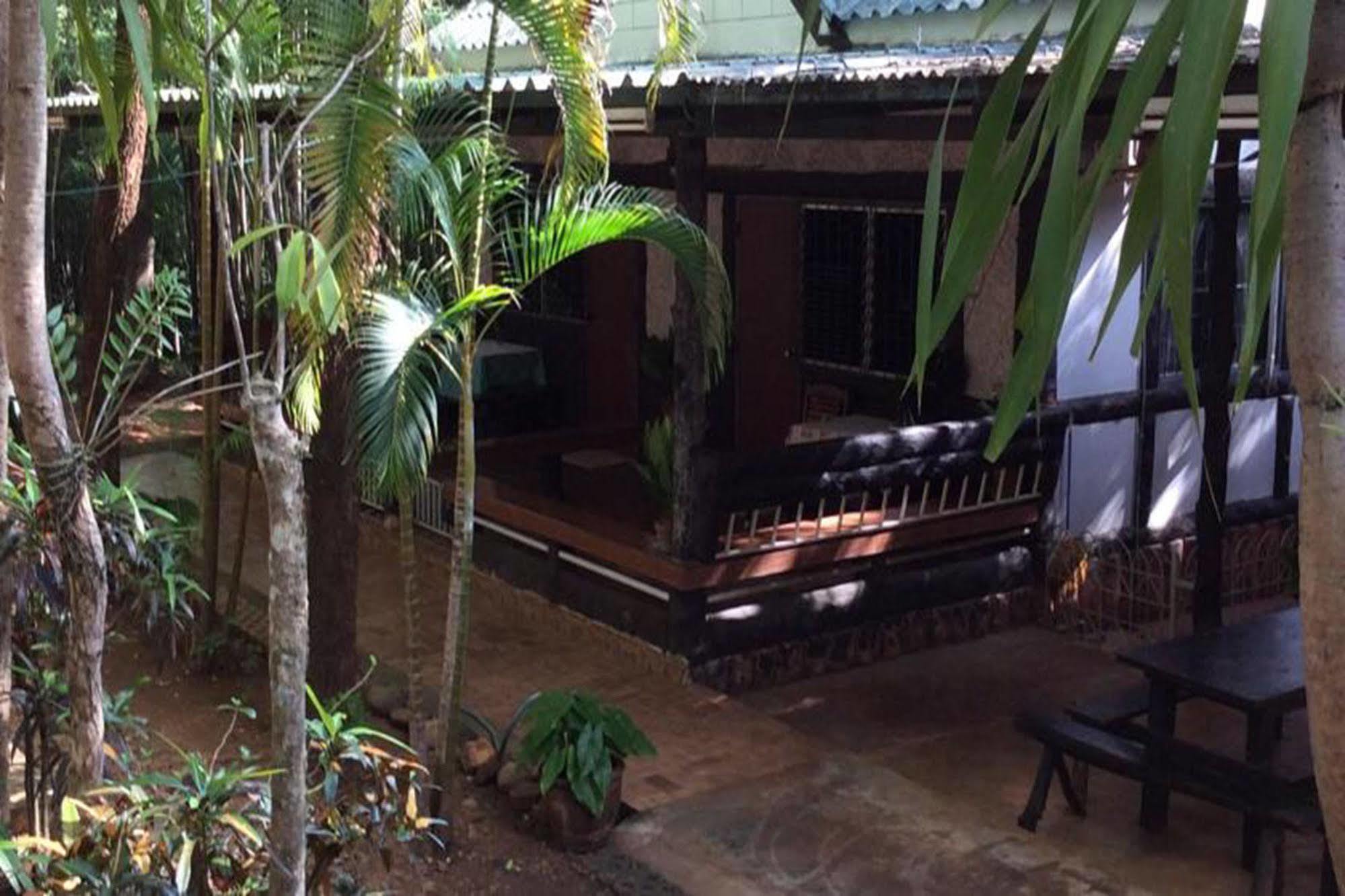 Sam'S Jungle Guesthouse Ban Huai Maenam Noi Exterior foto