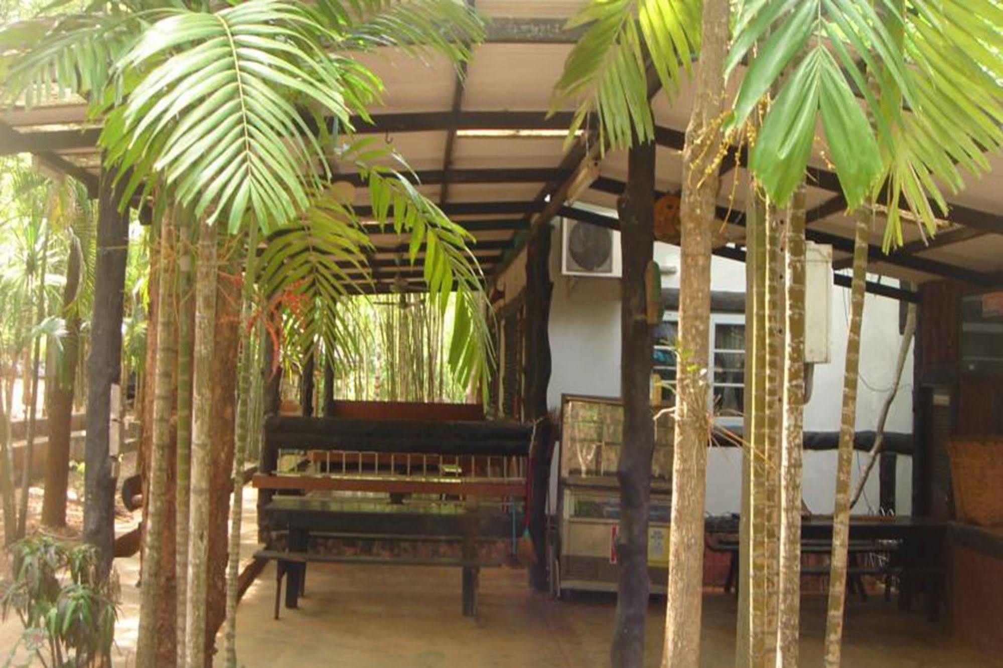 Sam'S Jungle Guesthouse Ban Huai Maenam Noi Exterior foto